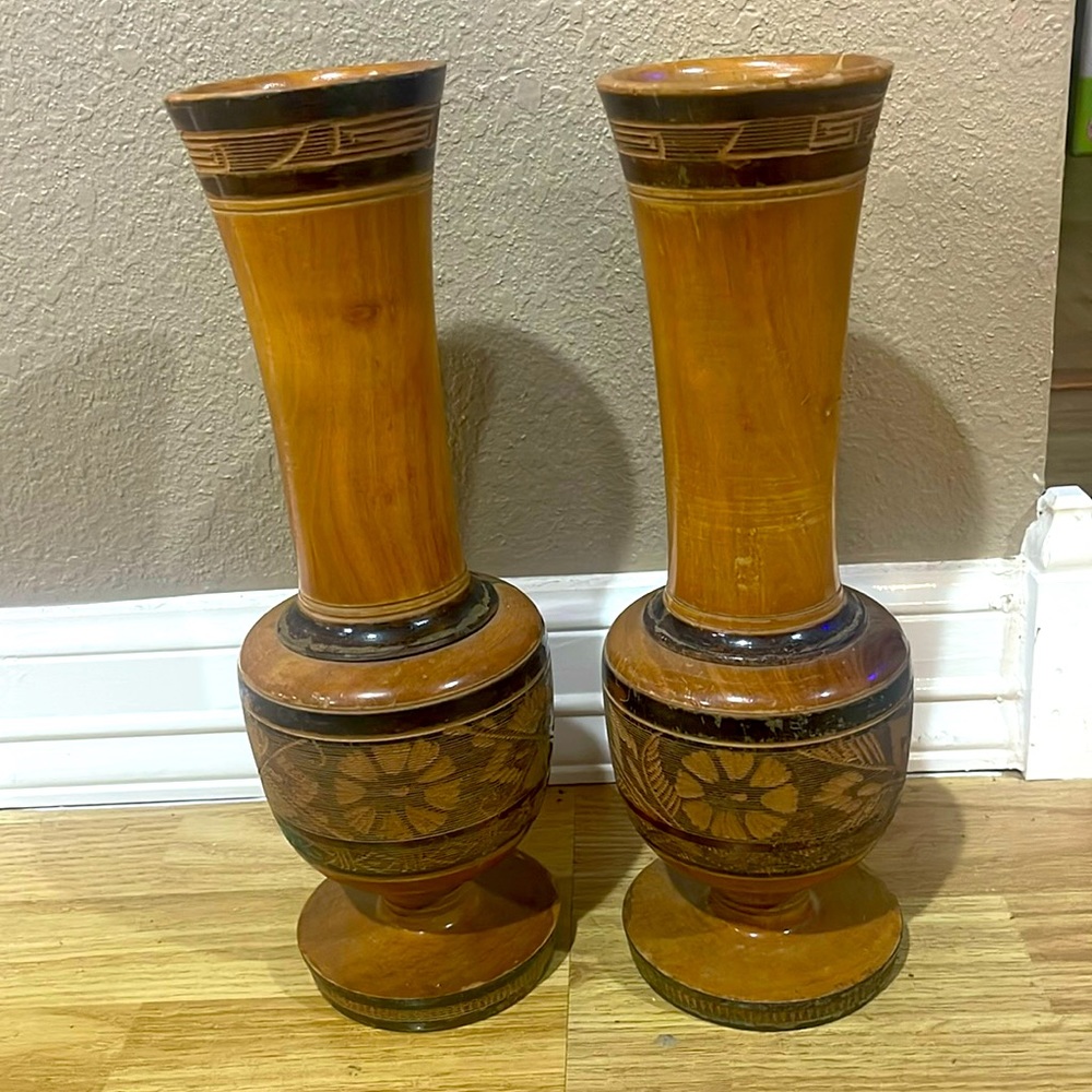 Wooden vases